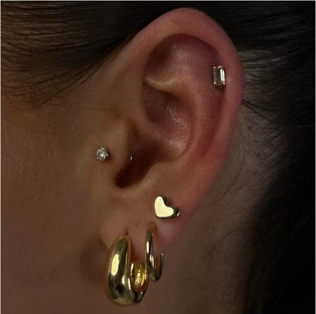A History of Teardrop Earrings and Their Enduring Popularity in Fashion