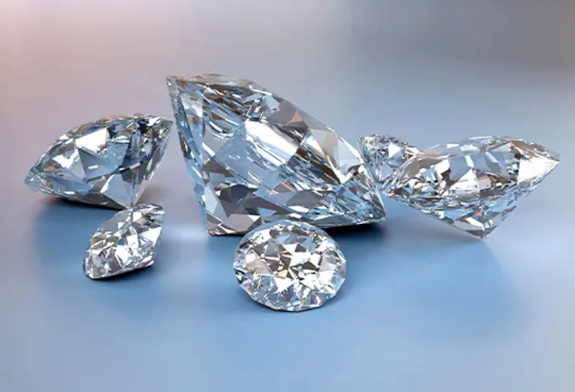 The Subtle Differences Between Selling Set Jewelry and Loose Diamonds