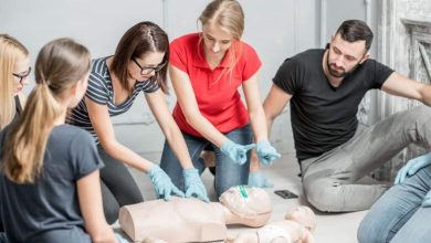 How First Aid Education Helps Reduce Panic During Critical Situations